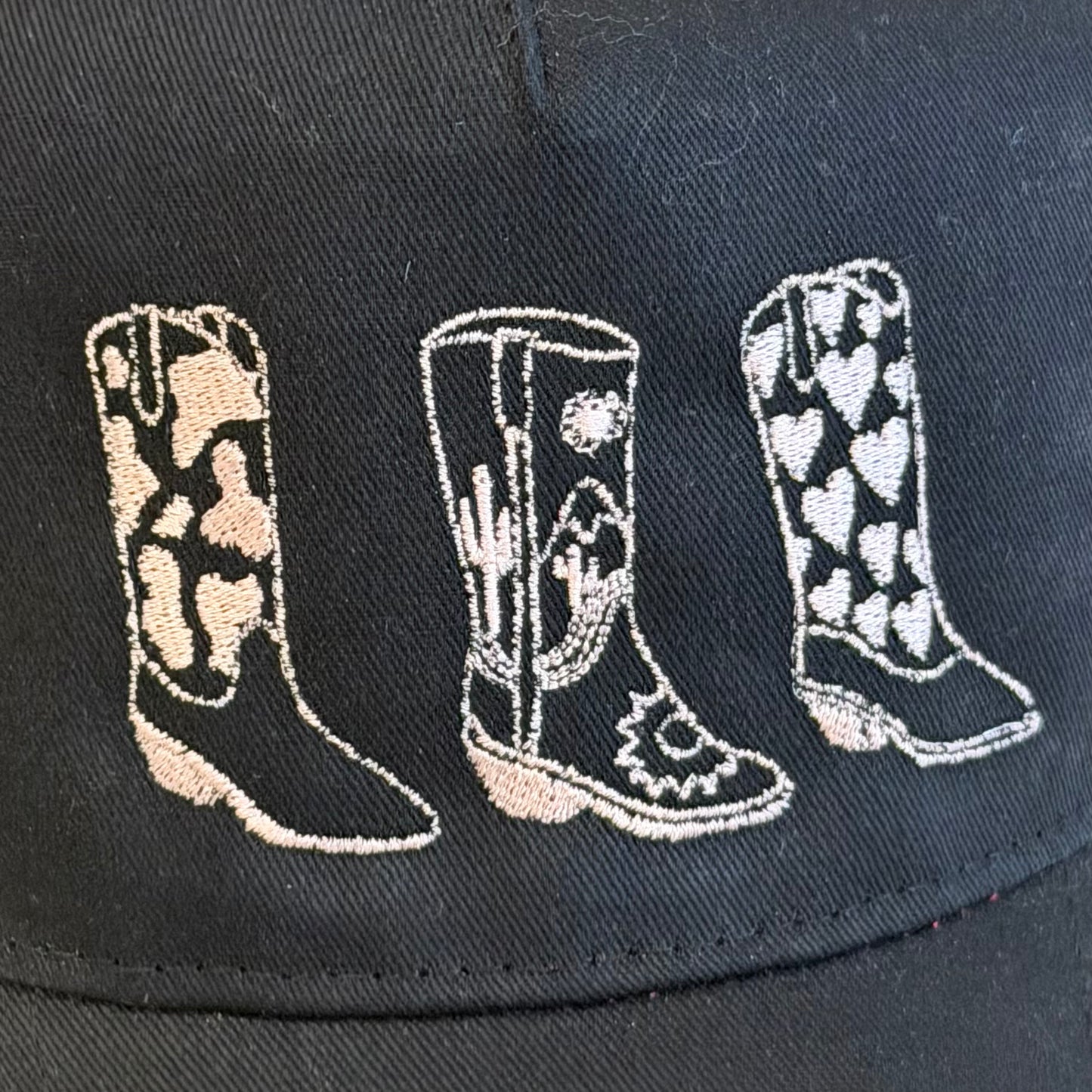 Cap Black/Pink Cowboy Boots