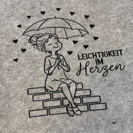 Filz Shopper "Leichtigkeit im Herzen"