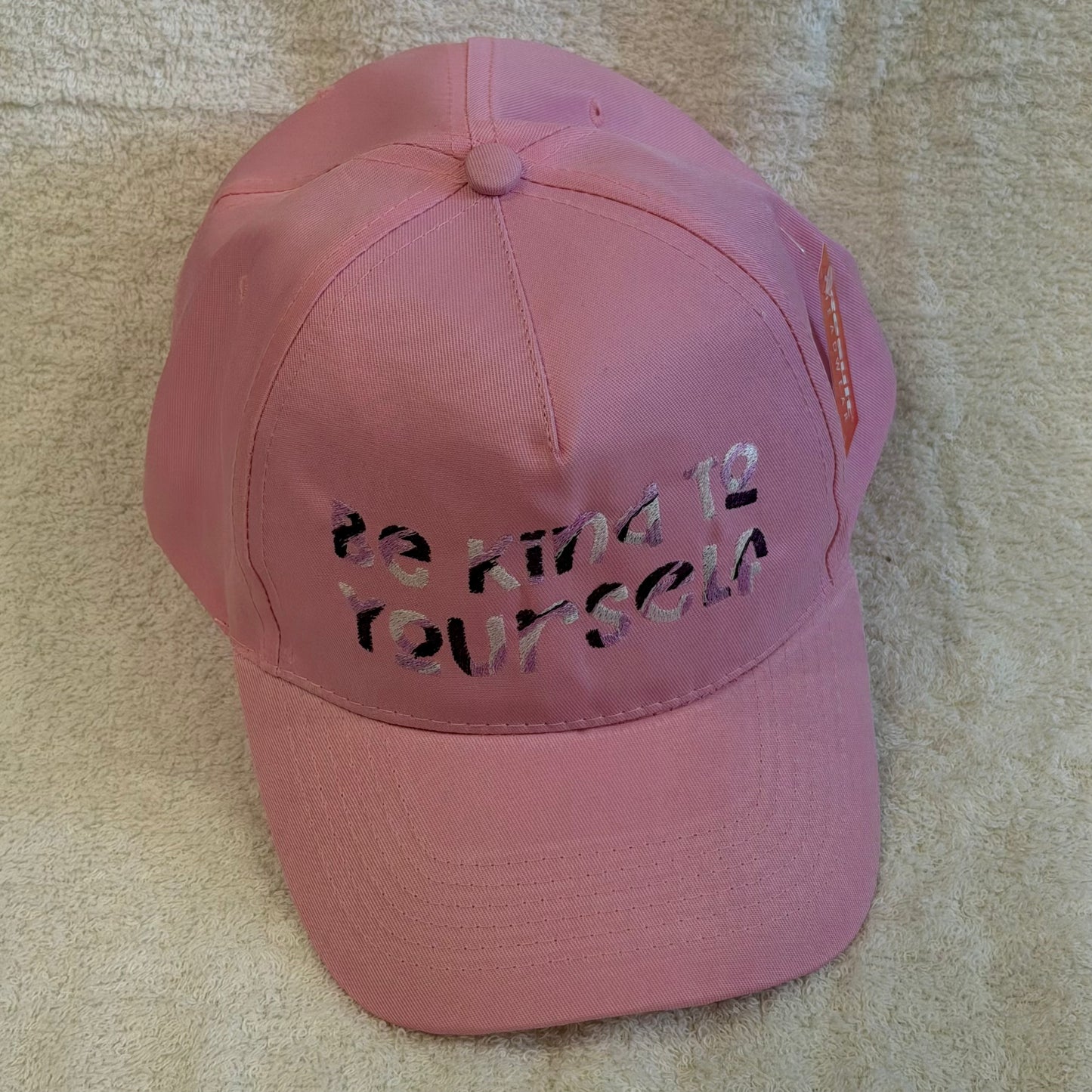 Cap pink "be kind to yourself"
