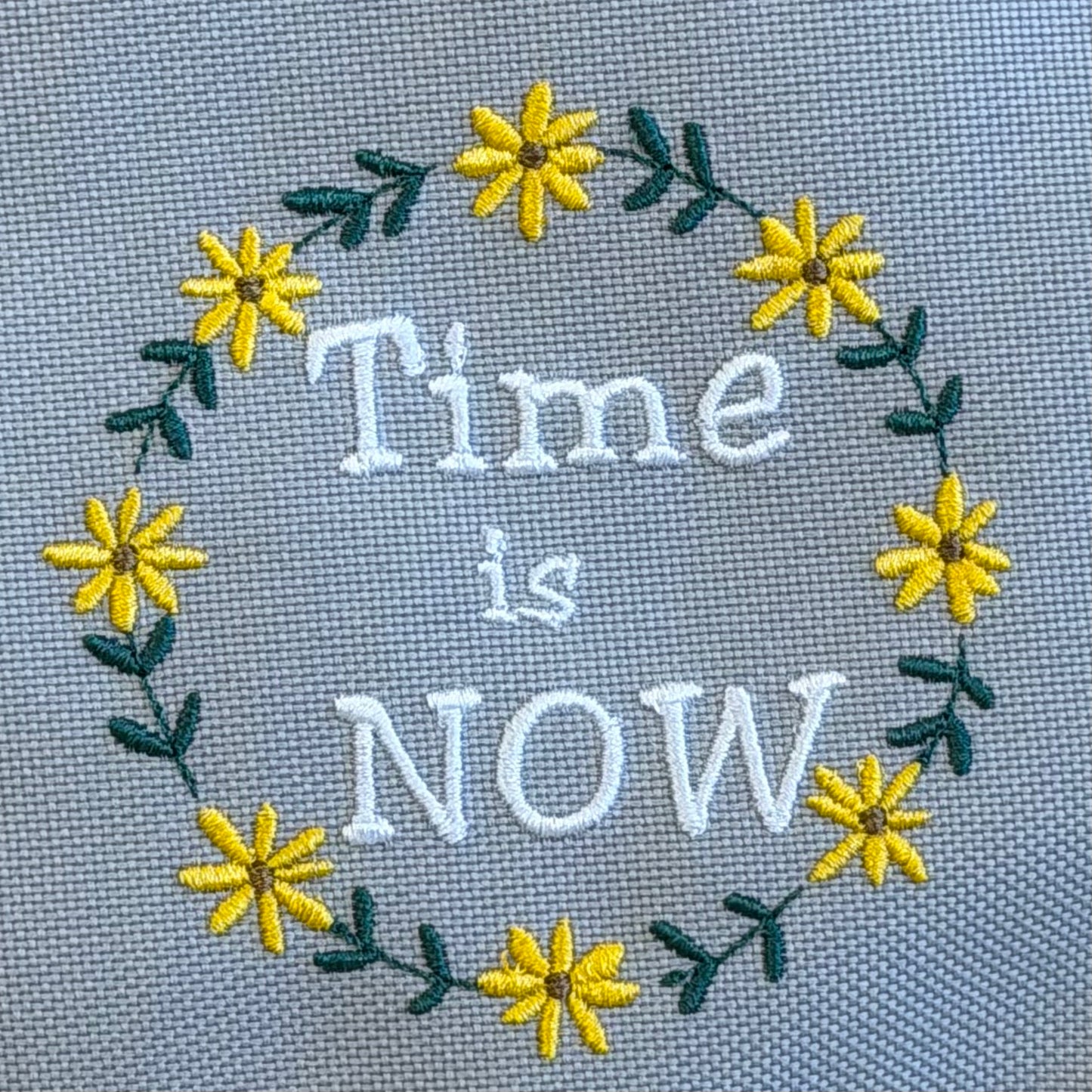 Umhängetasche "time is now"