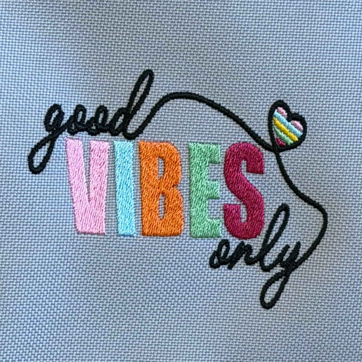 Umhängetasche "good vibes only"