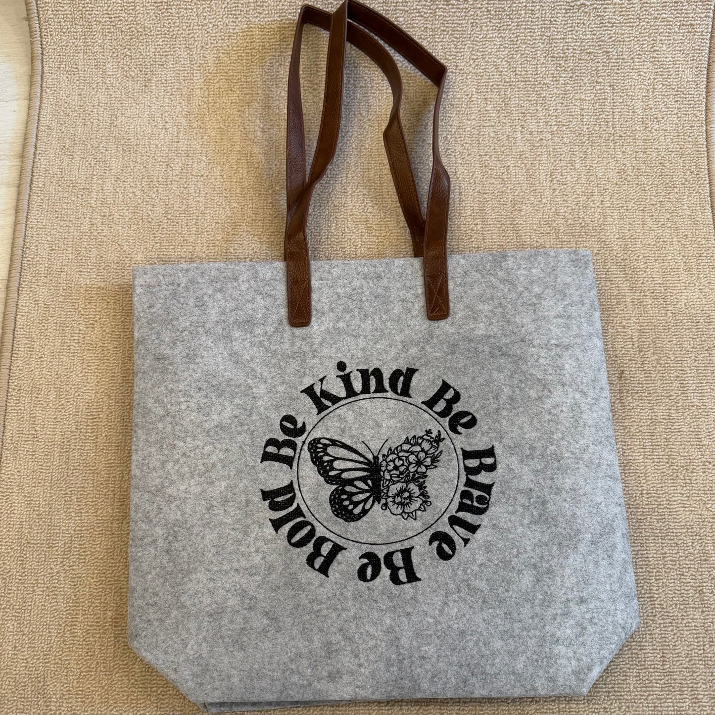 Filz Shopper "be kind be brave be bold"
