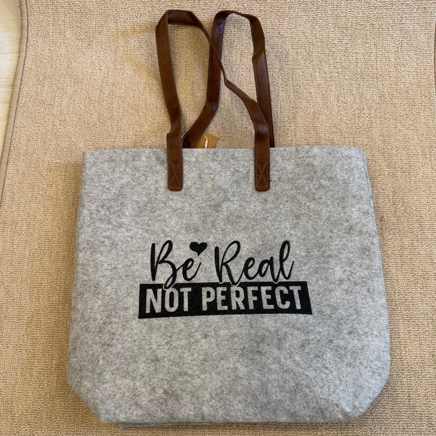 Filz Shopper "be real not perfect"